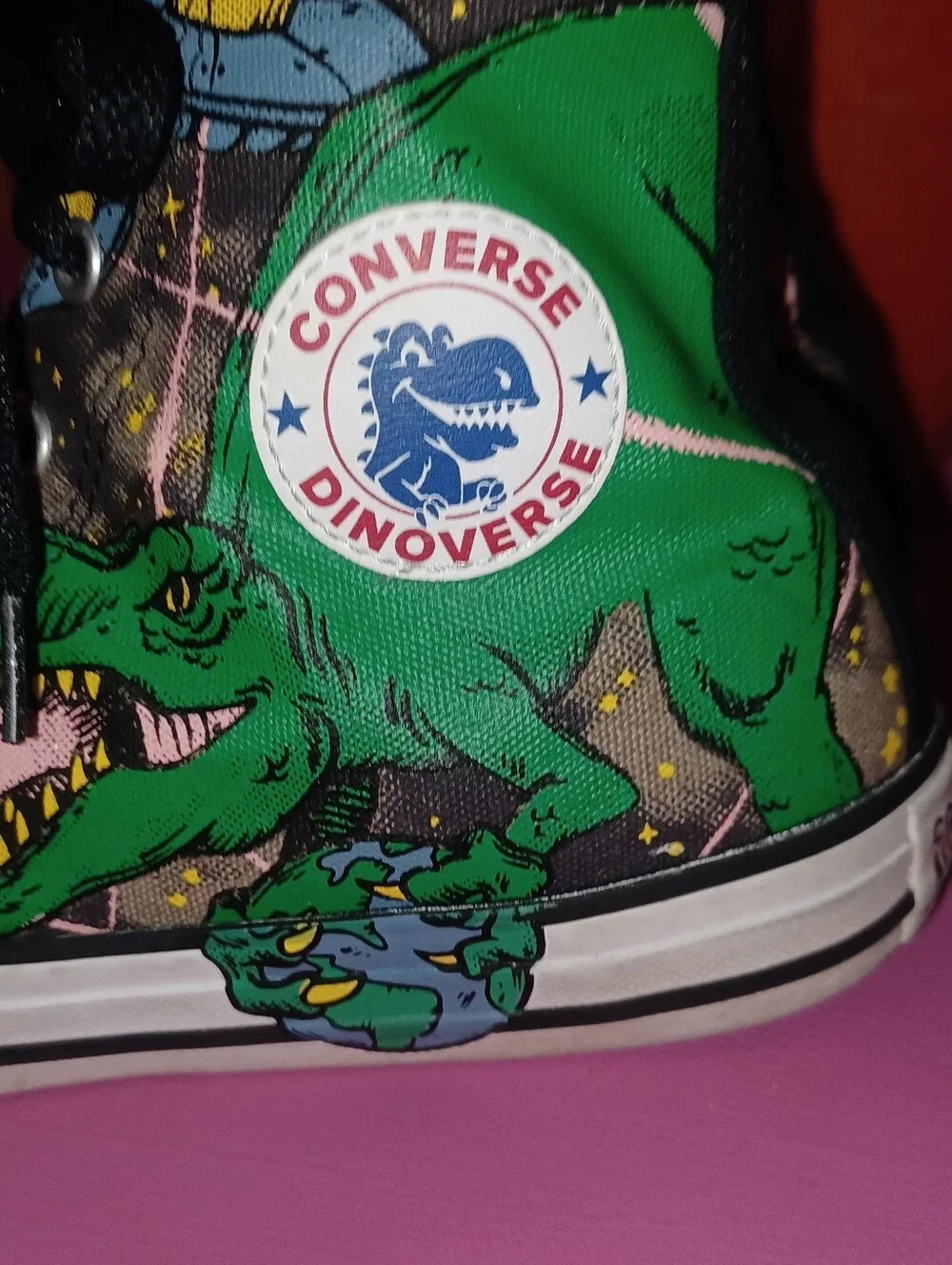 Converse Dinoverse High Top Sneaker in Black & Green